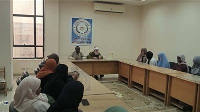 «إعلام شلاتين» يستعرض آليات الحوار والتفاهم الأسري