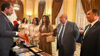 «اشتري فن مصري».. الحرف اليدوية بوابة لتمكين الشباب ومواجهة الهجرة غير الشرعية