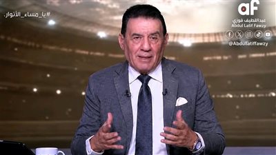 بدء محاكمة مدحت شلبي بتهمة سب وقذف محمود الخطيب
