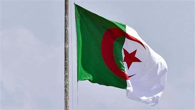 الجزائر تستنكر الهجوم على سفينة سعودية في البحر الأحمر 