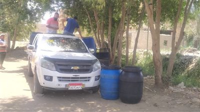 ضبط ألبان مخلوطة بمياه البحر وبها شوائب قبل بيعها بالفيوم 