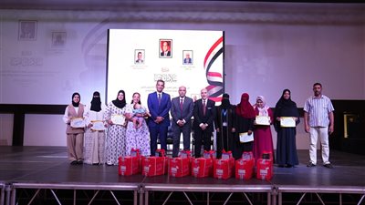 وزير العمل ومحافظ البحر الأحمر يفتتحان ملتقى السلامة والصحة المهنية بالغردقة