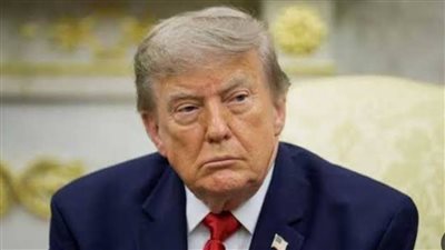  مسؤول إيراني يؤكد التزام طهران بالهدنة ويشكك في قرار ترامب وقف الهجمات