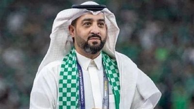 بعد 3 سنوات.. رئيس الأهلي السعودي يرحل 