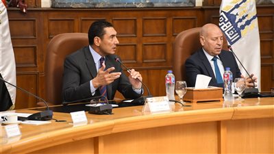 وزارة الرياضة تمنع الاتحادات من مشاركة الأندية والشركات دون تراخيص سليمة