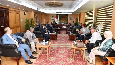  دراسة ميدانية بالتعاون مع الجامعة لرصد الاحتياجات ورفع كفاءة الخدمات بقرى الفيوم