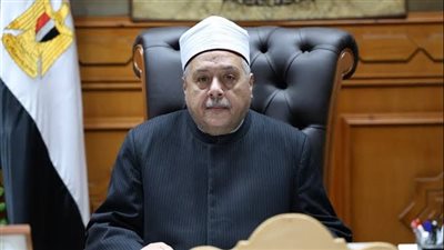 رئيس قطاع المعاهد الأزهرية السابق يهنئ طلاب وطالبات الثانوية الأزهرية