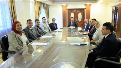 وفد نقابة الأطباء البيطريين يلتقي وزير الشباب والرياضة لبحث بروتوكول تعاون مشترك