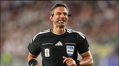 اعتزال حكم نهائي كأس العالم يشعل الجدل
