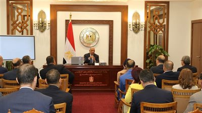 وزير الكهرباء يلتقي برؤساء البعثات الدبلوماسية والقنصلية بالخارج ويطرح مجالات العمل المشترك