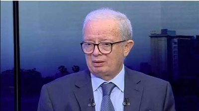 نائب رئيس الوزراء يبحث إعادة تنظيم تبعية عدد من شركات قطاع الأعمال العام