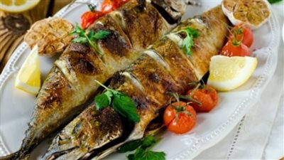 سمك الماكريل بالزيت والخل.. وصفات شهية بمذاق المطاعم وسهلة التحضير في المنزل