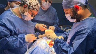 مستشفى الأطفال الجامعي بالمنصورة ينقذ طفلًا ابتلع 20 جسمًا غريبًا