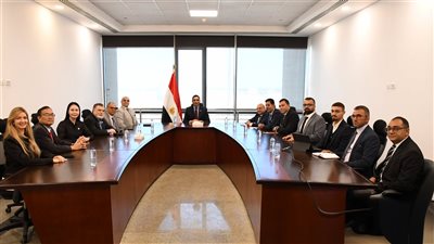 وزير الرياضة يبحث مع وفد صيني مقترحات تطوير المنشآت الشبابية والرياضية