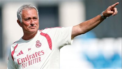 مورينيو يحسم ملامح دفاع ريال مدريد أمام أتلتيكو في ديربي العاصمة