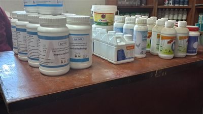 ضبط 25 طن مخصبات زراعية بمصنع غير مرخص بالبحيرة