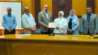 رئيس صحة القاهرة يكرّم النماذج المتميزة من هيئة التمريض لدورهم في الإرتقاء بالمنظومة الصحية