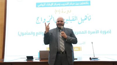 الأمين العام لدور الإفتاء: العلاقة الزوجية ميثاق غليظ يقوم على الإيمان والرحمة والستر