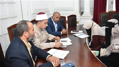 الأعلى للشئون الإسلامية يواصل مقابلات الطلاب الوافدين للمنحة الدراسية 2027/2026م