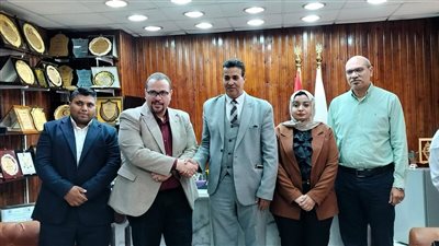 وفد مشتول السوق يٌكرم قيادات الصحة بالشرقية ضمن مبادرة «رد الجميل»
