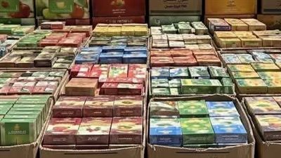 ضبط 250 علبة سجائر صيني ومعسل مغشوش بالفيوم
