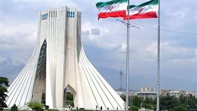 إيران تنفي تورطها في هجوم سفينتي ميناء دمياط وتحذر من «العلم الزائف»
