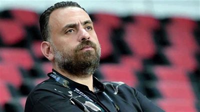 جون إداورد يورط الزمالك فى عقد عبدالله السعيد