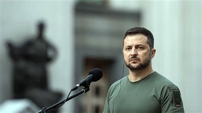 زيلينسكي: قواتنا هاجمت 3 مصافٍ للنفط الروسي وموقعًا لتخزين المسيرات في كورسك