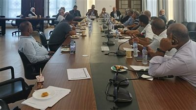 الغرفة التجارية بالإسكندرية تبحث مع وكيل التأمينات الاجتماعية تيسير الإجراءات التأمينية لقطاعات النقل