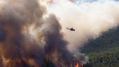 اليونان: اصطدام مروحتين لإطفاء الحرائق غرب أثينا