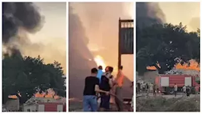 رئيس حي غرب الإسكندرية يتفقد موقع حريق مصنع بالعامرية لمتابعة تداعيات الحادث