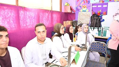 رئيس جامعة أسيوط يفتتح أعمال القافلة الخامسة بمبادرة 