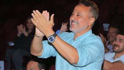 صور.. جولة رئيس البيت الفني للمسرح بمسارح الإسكندرية