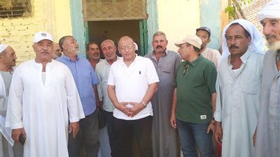 وكيل زراعة الإسماعيلية يتابع الانضباط بالقنطرة غرب ويوجه بحماية الأراضي