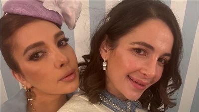 شام الذهبي تبكي شوقًا لعودة أصالة إلى سوريا بعد غياب 15 عامًا