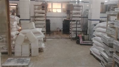 ضبط طن دهانات مجهولة و500 كجم مخللات فى حملة بالغربية