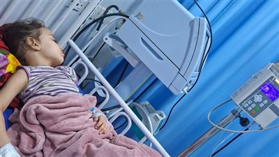 بين نوبات الخطر اليومية.. طفلة بالقليوبية تنتظر مضخة أنسولين تنقذها من مضاعفات السكري