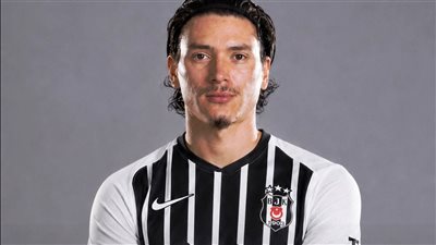 بشكتاش يتفق مع الهلال لضم داروين نونيز على سبيل الإعارة