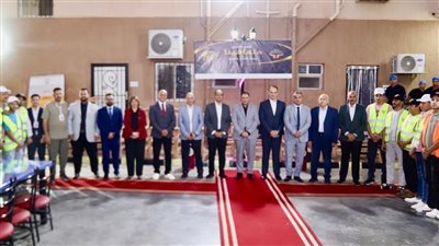محافظ دمياط وصندوق مكافحة الإدمان يتفقدان معرض منتجات المتعافين المصنوعة بأيديهم