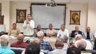 تعليم الشرقية تبحث خفض الكثافات والقضاء على الفترات المسائية 