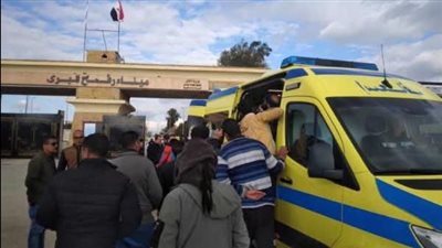 تحويل مصابين فلسطينيين من المستشفى الإماراتي العائم بميناء العريش إلى المطرية التعليمي بالقاهرة
