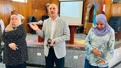 مدير تعليم الإسكندرية يتابع تأهيل معلمي الرياضيات استعدادًا لتطبيق البكالوريا المصرية 
