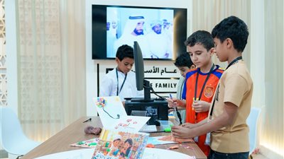 ترسيخ للهوية وابتكار رقمي.. مشاركة الأرشيف والمكتبة الوطنية بمهرجان الشيخ زايد الصيفي