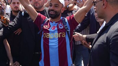 من سيزامل محمد صلاح؟ نظرة على قائمة طرابزون سبور للموسم الجديد.. أبرزها أونانا
