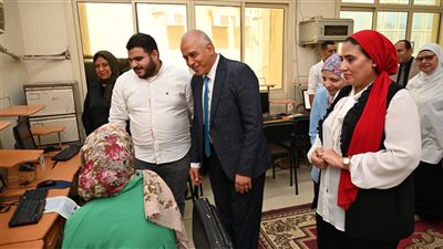 جامعة الفيوم: معامل التنسيق الإلكتروني تستقبل طلاب المرحلة الأولى للثانوية العامة