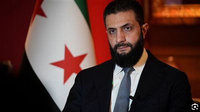 الشرع يصل إلى مطار دير الزور الدولي
