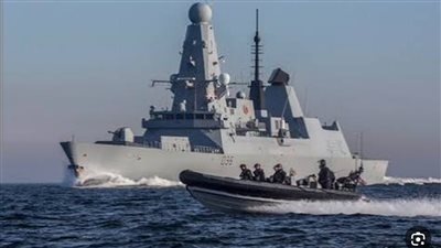 البحرية البريطانية: تلقينا بلاغا عن حادث على بعد 9 أميال شرق كمزار في عمان