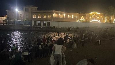 محافظة الإسكندرية تتحرك لوقف استغلال المواطنين برصيف البحر في سيدي بشر