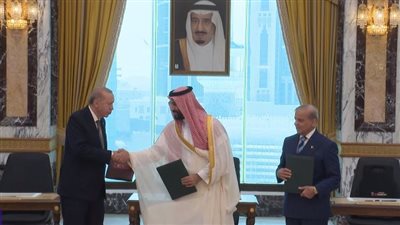 بجوار المسجد الحرام.. توقيع 