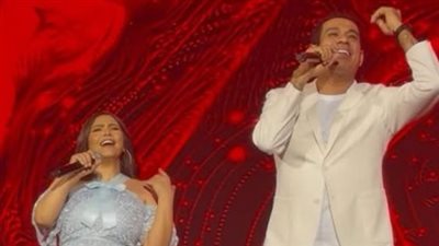 شيرين ومحمود الليثي يشعلان الساحل الشمالي بـ